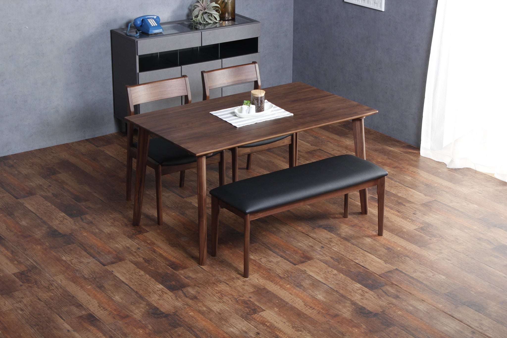 SAKAI MOKKO - KELOWNA DINING TABLE SET – HOW Furniture