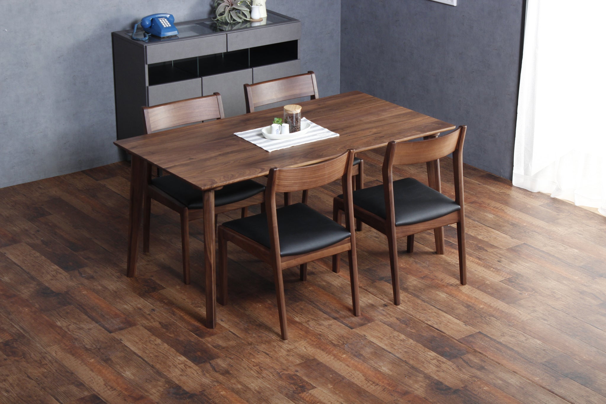 SAKAI MOKKO - KELOWNA DINING TABLE SET – HOW Furniture