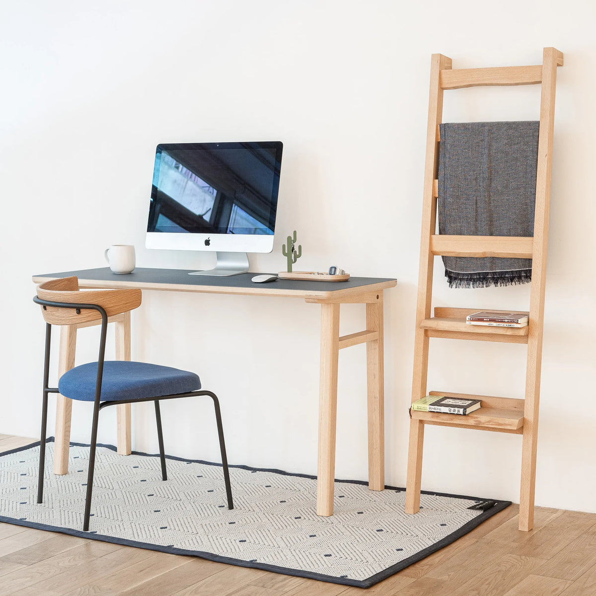 TSUJI SEISAKUSHO - BREAD CHAIR – HOW Furniture