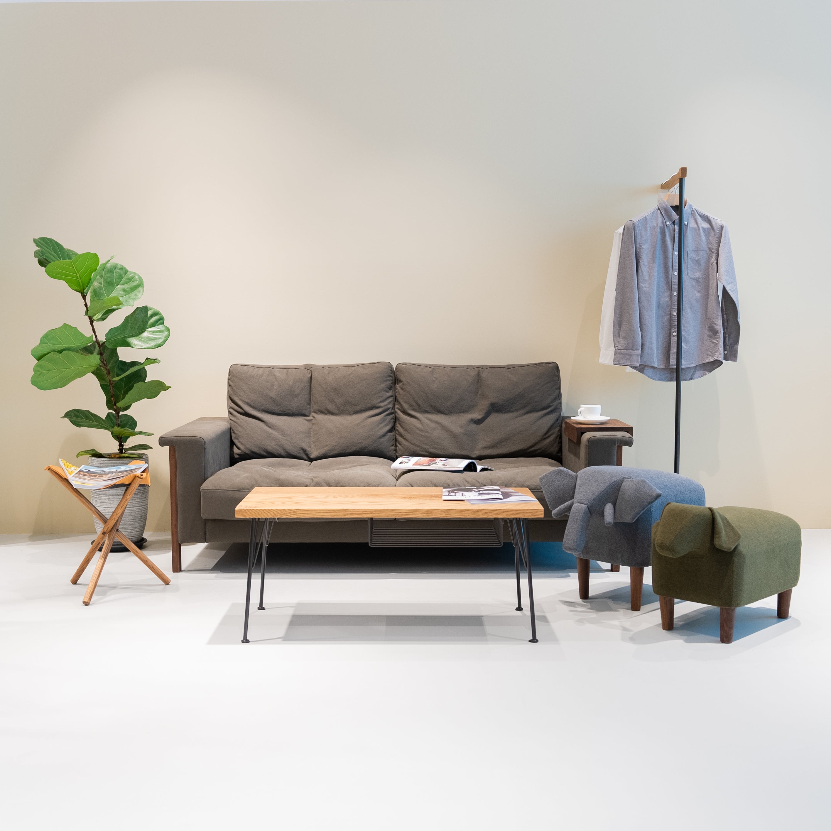 Retro Sofa | Cabinets Matttroy