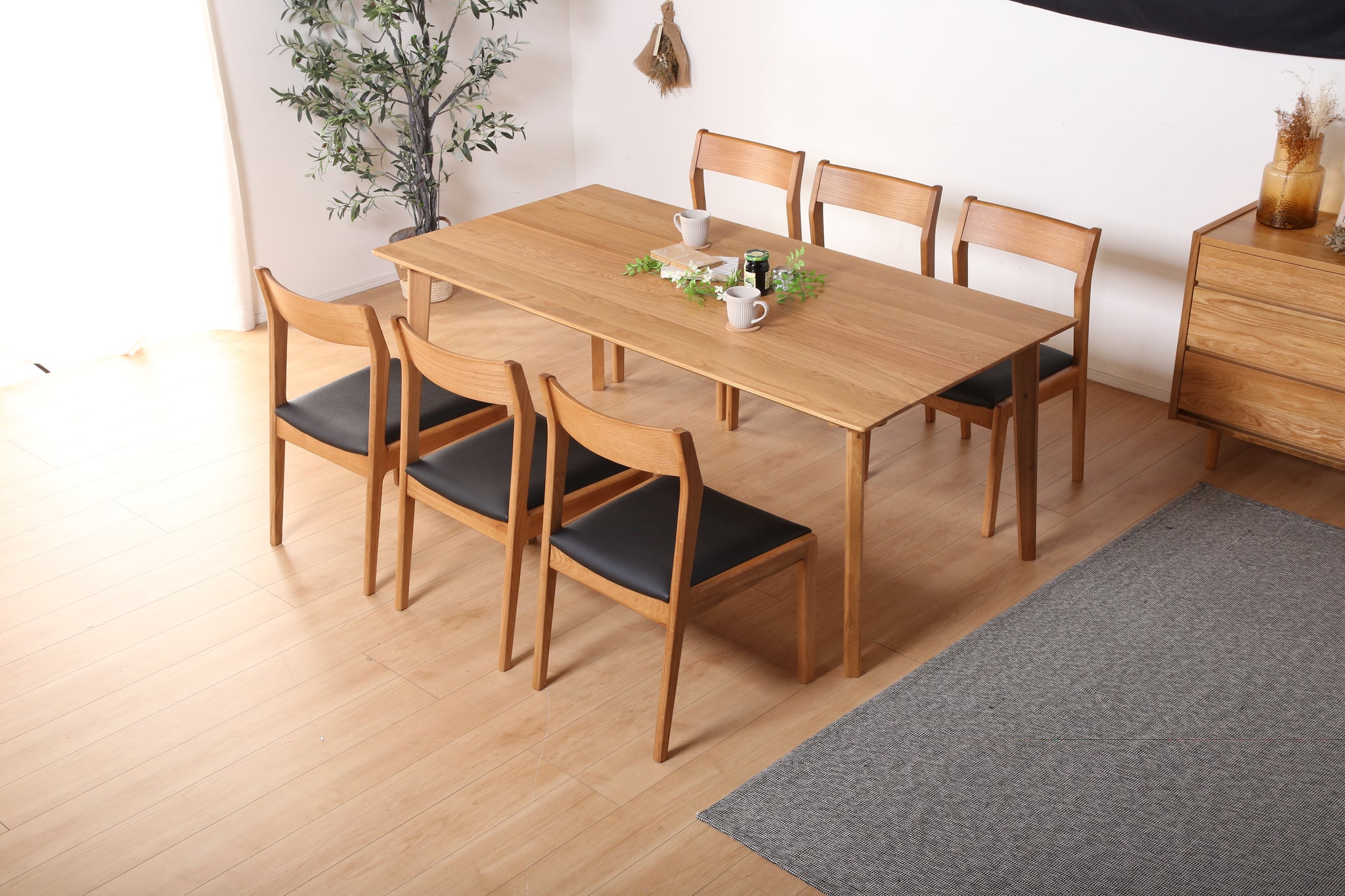 SAKAI MOKKO - KELOWNA DINING TABLE SET – HOW Furniture