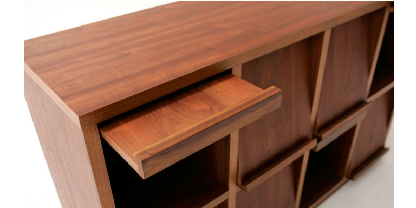 MASTERWAL - RECORD RACK – HOW Furniture