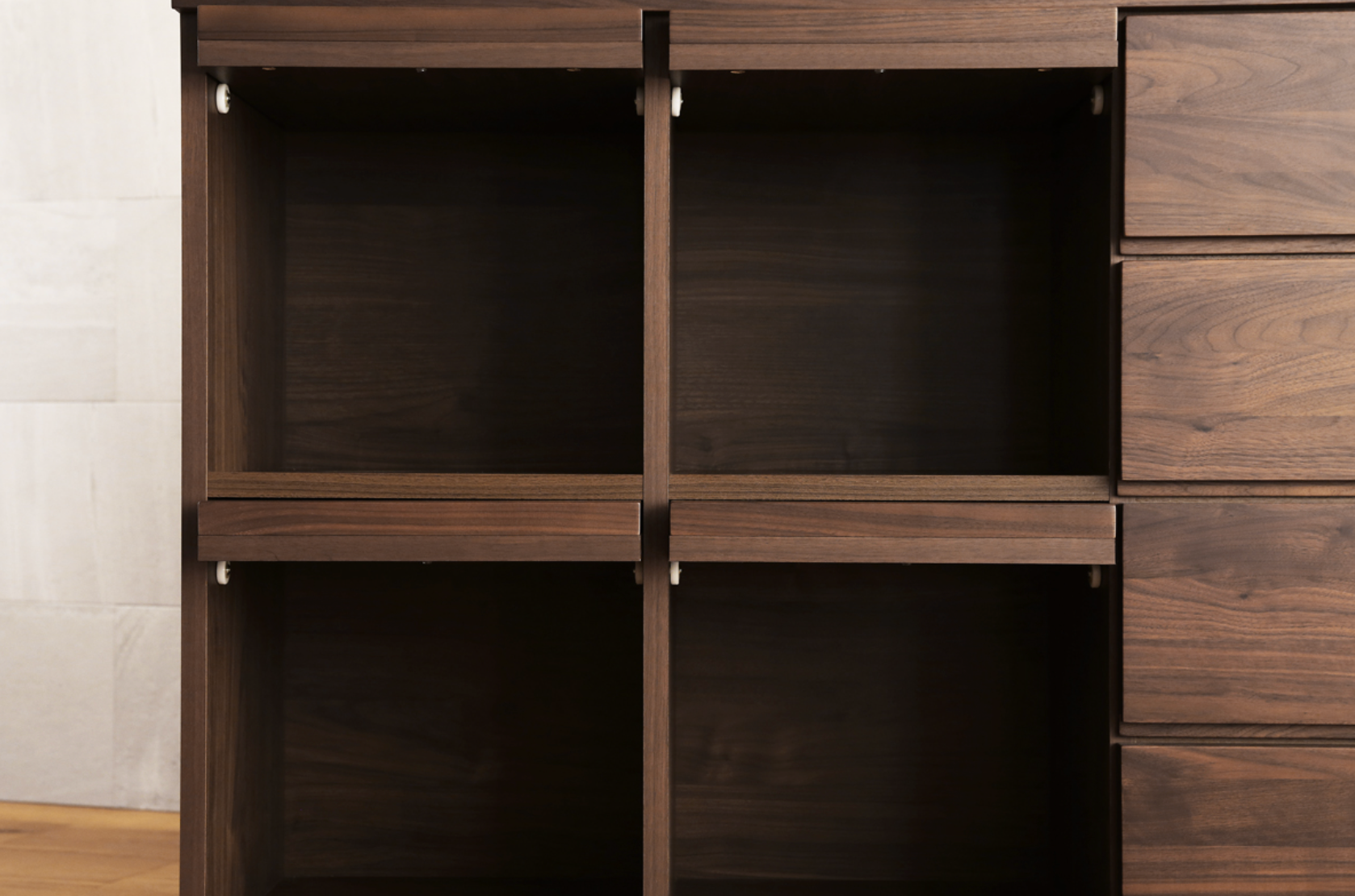 Backbone Rack 105 TAKANO MOKKOU - LECCE 105 MAGAZINE RECORD RACK WITH DRAWERS – HOW Furniture